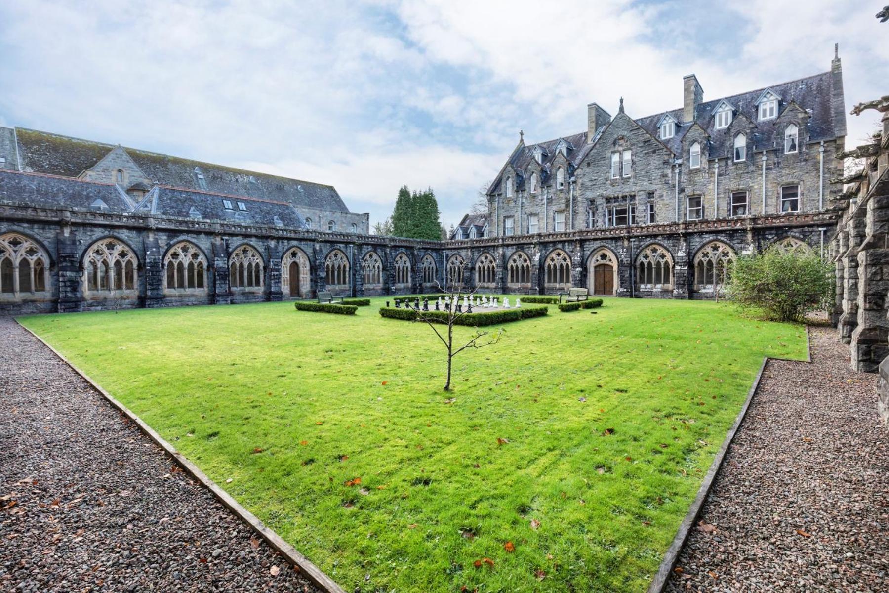 Cloister View Apartment Fort Augustus Exterior photo